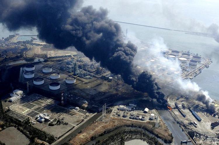 Фото: lifeinjapan.ru Японія може скинути в океан тонни зараженої радіацією води з АЕС «Фукусіма»