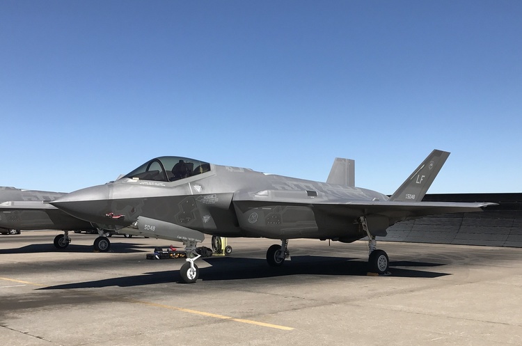 Держдеп США схвалив продаж 32 винищувачів F-35 за $6,5 млрд Держдеп США схвалив продаж 32 винищувачів F-35 за $6,5 млрд