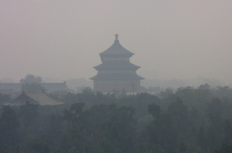 Пекін вийде із списку топ-200 найзабрудненіших міст світу до кінця року – Reuters