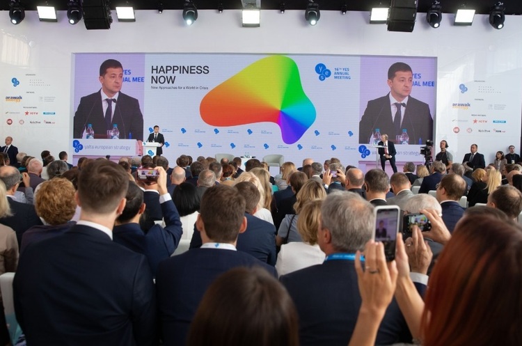 фото Офіційний сайт Президента України Зеленський розповів про кілька сценаріїв, як повернути Крим