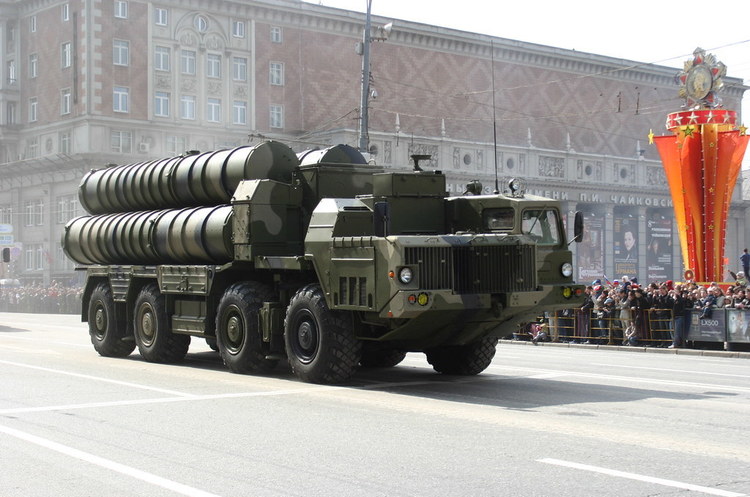 Путін запропонував Саудівській Аравії купити у РФ системи ППО для захисту інфраструктури Путін запропонував Саудівській Аравії купити у РФ системи ППО для захисту інфраструктури