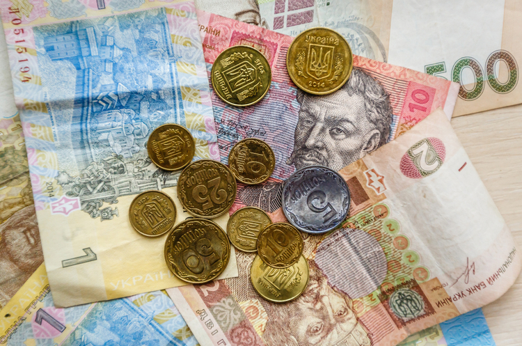 Курси валют на 18 вересня: долар подешевшав на закритті міжбанку Курси валют на 18 вересня: долар подешевшав на закритті міжбанку