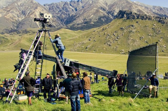 newzealand.com Amazon знімає в Новій Зеландії серіал за мотивами «Володаря перснів»