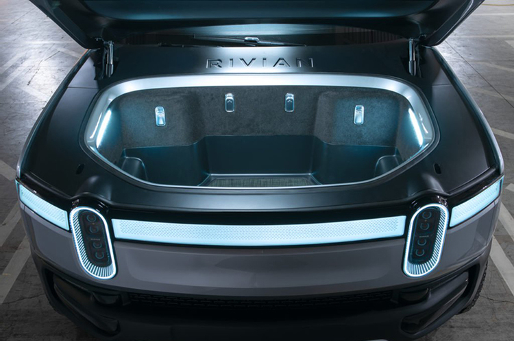 Amazon планує закупити 100 000 електрофургонів Rivian Amazon планує закупити 100 000 електрофургонів Rivian