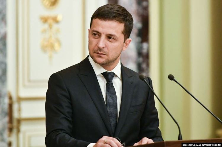 Зеленський видав указ про невідкладні заходи в економіці, розвитку регіонів та запобіганні корупції Зеленський видав указ про невідкладні заходи в економіці, розвитку регіонів та запобіганні корупції