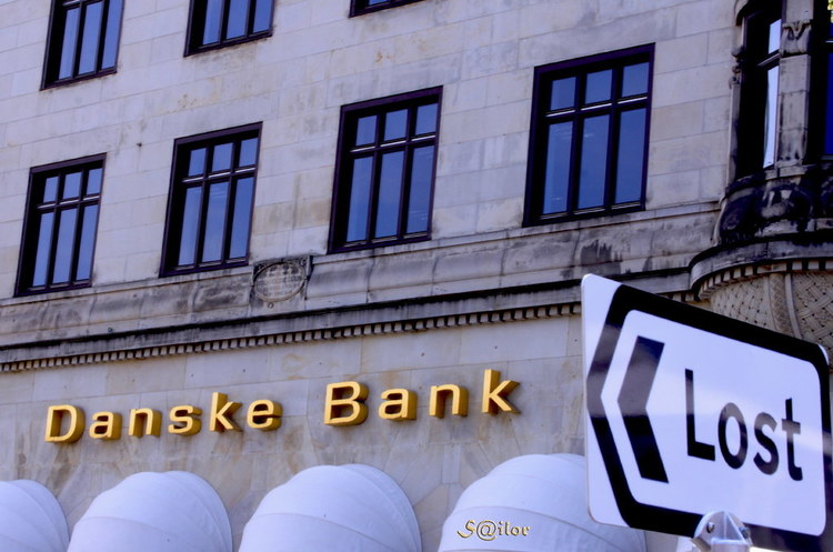 Екс-главу скандального підрозділу Danske Bank знайшли мертвим Екс-главу скандального підрозділу Danske Bank знайшли мертвим