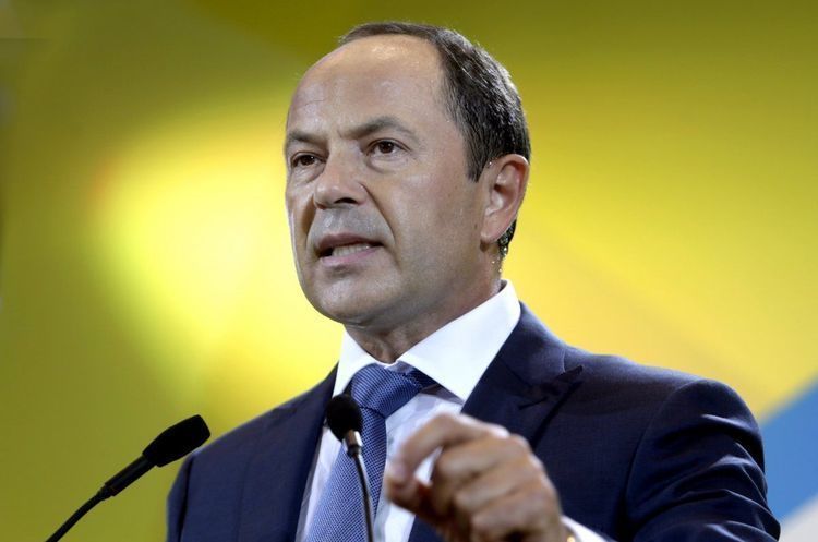 Бізнесмен Сергій Тігіпко Антимонопольний комітет перевіряє покупку Тігіпком готелю Radisson Blu