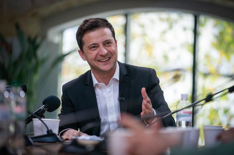 Президент Володимир Зеленський «Ми не обслуговуючий персонал політики США» – про що розповідав Зеленський на прес-марафоні