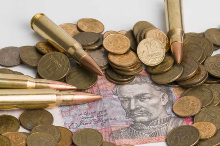 Депутати Верховної Ради пропонують скасувати військовий збір Депутати Верховної Ради пропонують скасувати військовий збір