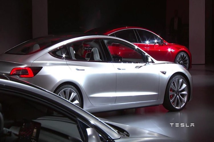 Tesla отримала офіційний дозвіл на виробництво електрокарів у Китаї