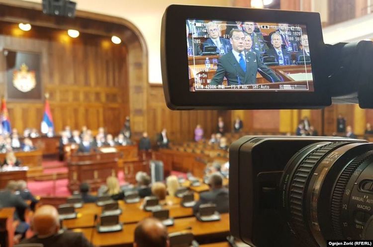Медведєв у Сербії анонсував підписання угоди про вільну торгівлю Белграда з ЄАЕС Медведєв у Сербії анонсував підписання угоди про вільну торгівлю Белграда з ЄАЕС