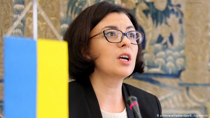 Партія «Самопоміч» переобрала лідера: замість Садового її очолила Сироїд Партія «Самопоміч» переобрала лідера: замість Садового її очолила Сироїд