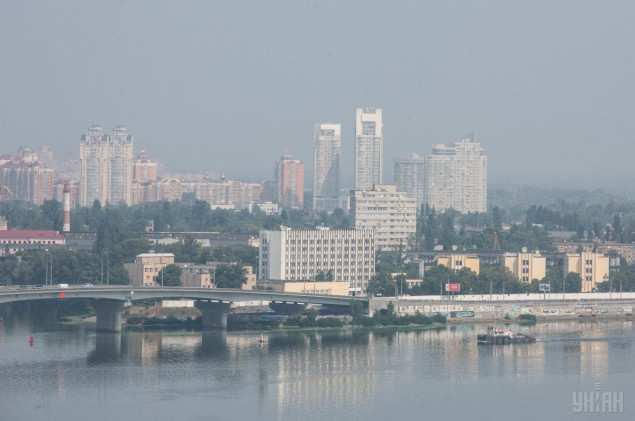 У Києві зашкалює рівень забруднення повітря у ці вихідні У Києві зашкалює рівень забруднення повітря у ці вихідні