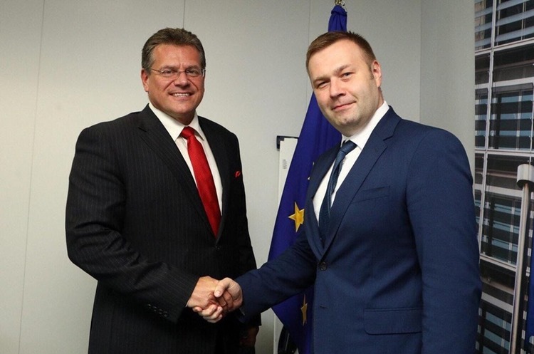 Олексій Оржель (справа) і Марош Шефчович Оржель назвав очікувані терміни підписання контракту на транзит газу