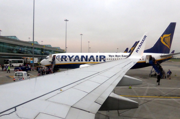 Ryanair запустила з Харкова рейси до Вільнюса і Познані Ryanair запустила з Харкова рейси до Вільнюса і Познані