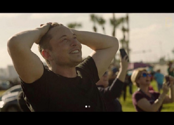 фото Twitter Elon Musk Ілон Маск пожертвував $1 млн на висадження дерев і змінив своє ім’я в Twitter