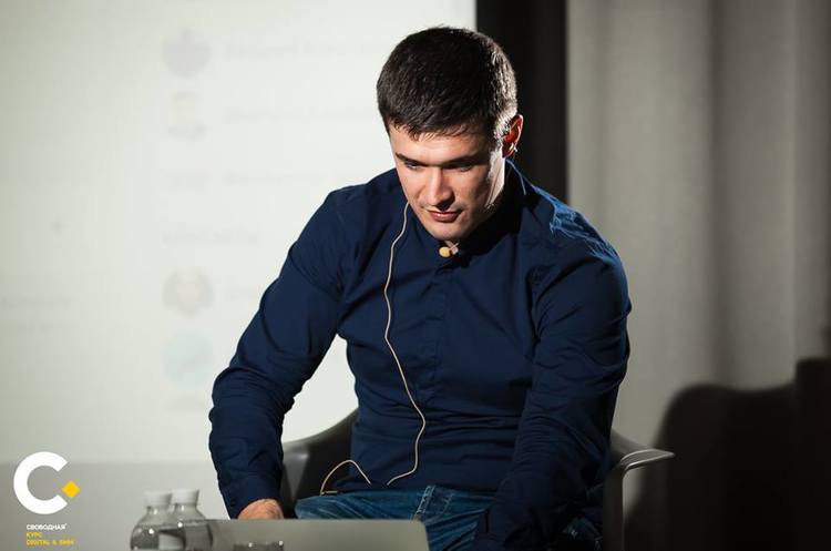 Михайло Федоров На «державу в смартфоні» бюджет не закладено – міністр