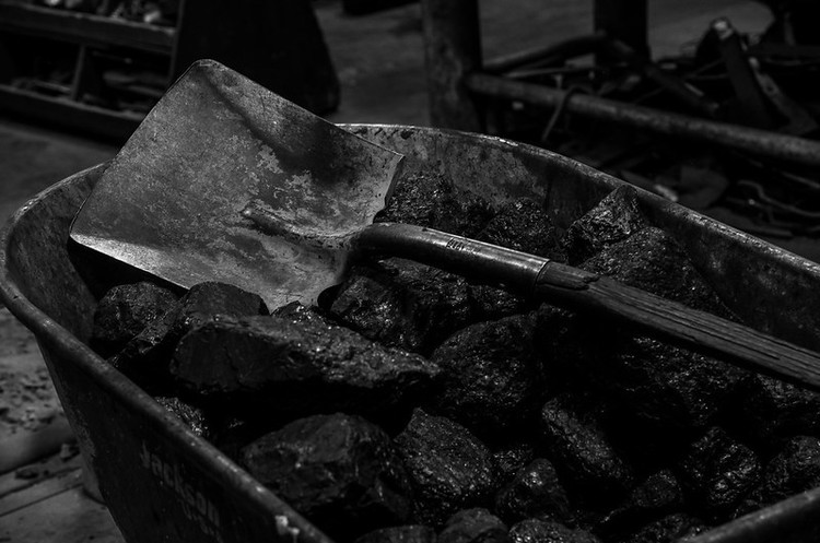 Москва обмежує казахстанським вугільникам вихід на український ринок Москва обмежує казахстанським вугільникам вихід на український ринок