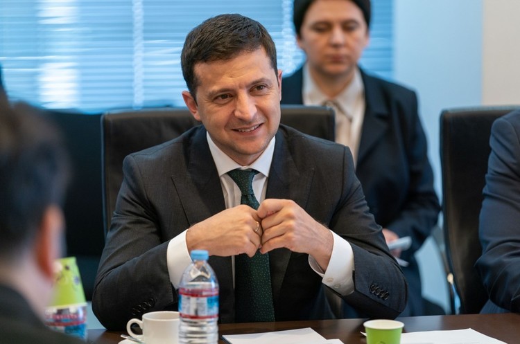 Володимир Зеленський Зеленський підписав закон про викривачів корупції