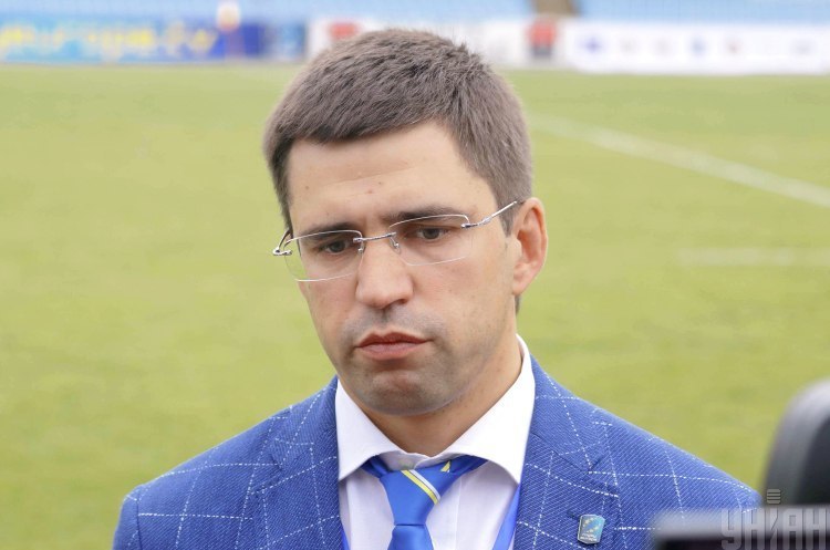 Євген Баженков Мінсоцполітики про зупинку соцвиплат: проблем з грошима немає, є проблема з керівником