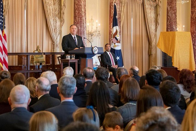 Twitter Secretary Pompeo Помпео разом з Джуліані допомагав дискредитувати посла США Марі Йованович