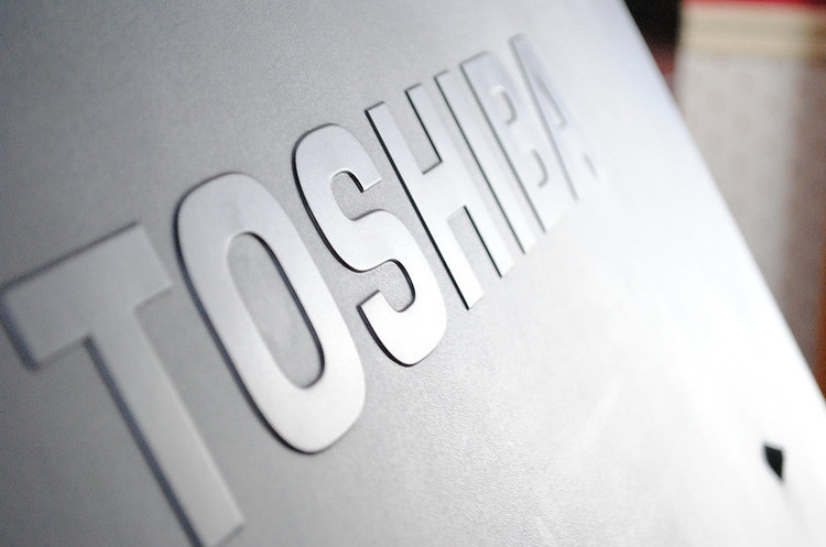 Toshiba розробила прилад, який за краплиною крові здатний розрізняти 13 видів раку Toshiba розробила прилад, який за краплиною крові здатний розрізняти 13 видів раку