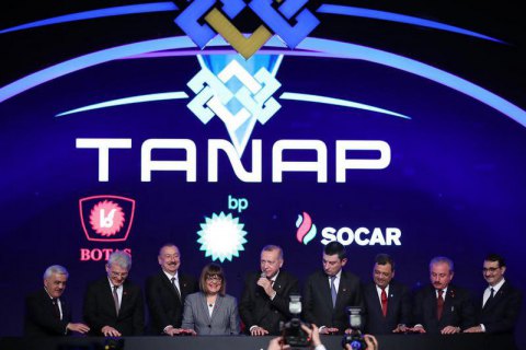 Фото: EPA/UPG Туреччина та Азербайджан відзначили відкриття газопроводу TANAP для транспортування газу до Європи