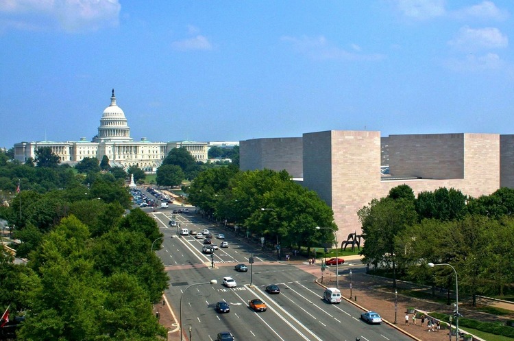 фото pixabay.com США обурені французькими митами і обіцяють 100%-ві тарифи на деякі французькі товари