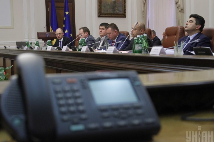 Уряд ввів у наглядову раду Ощадбанку Тараса Киренка Уряд ввів у наглядову раду Ощадбанку Тараса Киренка
