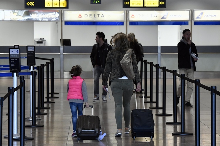 flanderstoday.eu США запровадять обов’язкове сканування обличчя при перетині кордону