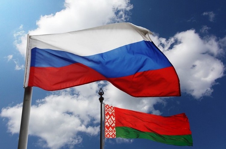 Білорусь хоче отримати $70 млн компенсації за російську брудну нафту