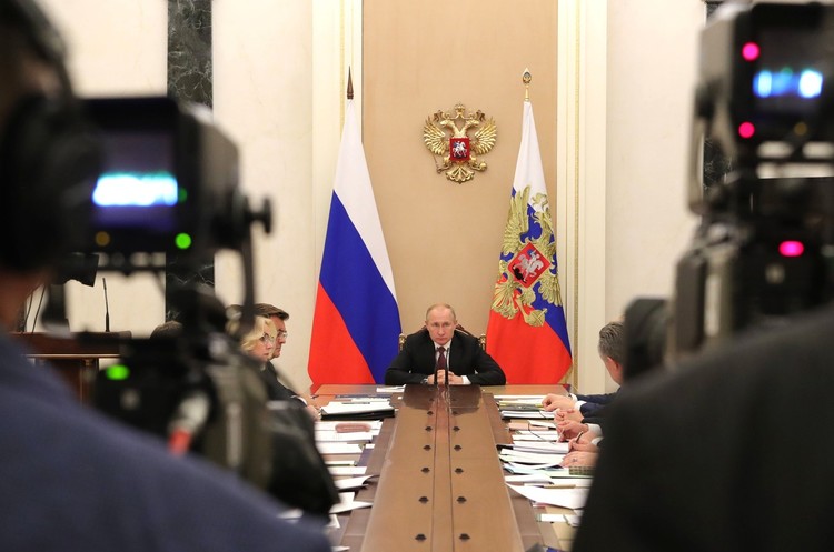 Владімір Путін У Кремлі назвали умову зміни формату Тристоронньої контактної групи по Донбасу