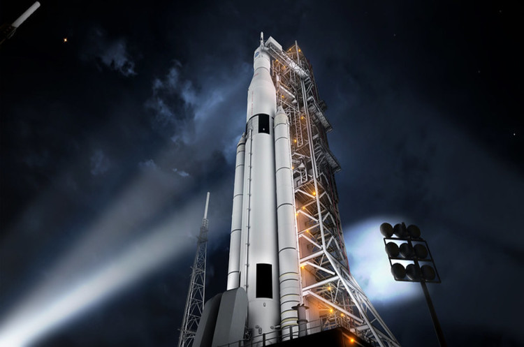 NASA показала свою «найпотужнішу ракету», на якій відправлять людей на південний полюс Місяця NASA показала свою «найпотужнішу ракету», на якій відправлять людей на південний полюс Місяця