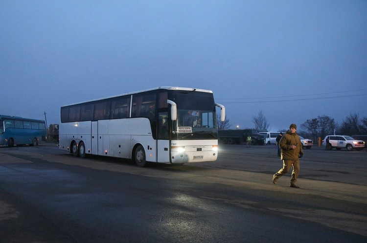В ОРДЛО не захотіли повертатися 17 осіб – Лутковська В ОРДЛО не захотіли повертатися 17 осіб – Лутковська