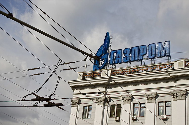 Білорусь має намір відмовитись від долара у розрахунках за газ з «дочкою» «Газпрому» Білорусь має намір відмовитись від долара у розрахунках за газ з «дочкою» «Газпрому»