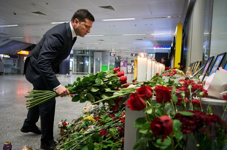 Володимир Зеленський Україна чекає на офіційні вибачення та відкрите розслідування з боку Ірану щодо збиття літака