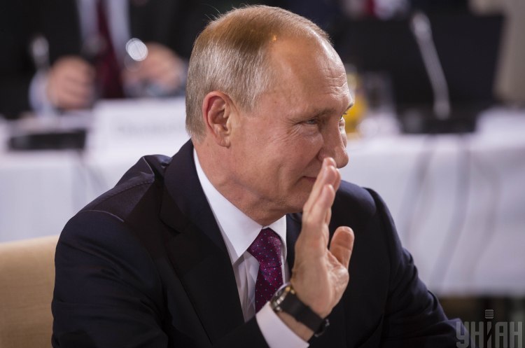 Президент Російської Федерації Владімір Путін Путін згоден прибрати з Конституції РФ поправку про два президентських терміни поспіль