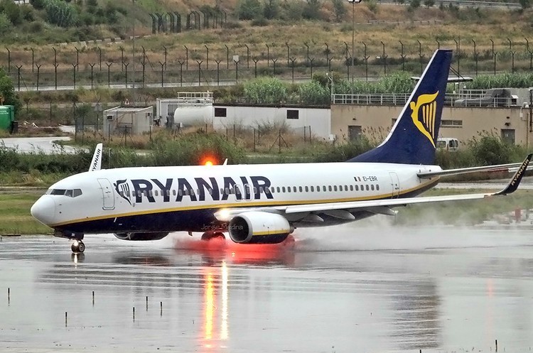 Ryanair запустив другий рейс в Херсон Ryanair запустив другий рейс в Херсон