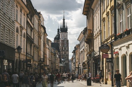 Упродовж 2019 року понад 35 000 українців отримали дозвіл на проживання в Польщі
