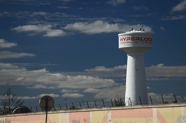 Індія відмовилась від проєкту Hyperloop Індія відмовилась від проєкту Hyperloop