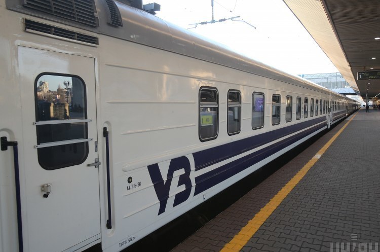 Deutsche Bahn консультуватиме «Укрзалізницю», а не керуватиме нею Deutsche Bahn консультуватиме «Укрзалізницю», а не керуватиме нею