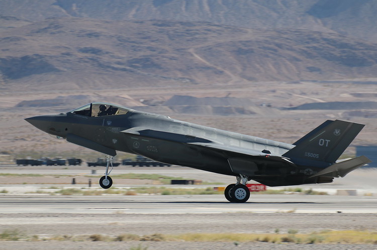 Польща купує у США 32 винищувачі F-35 Польща купує у США 32 винищувачі F-35