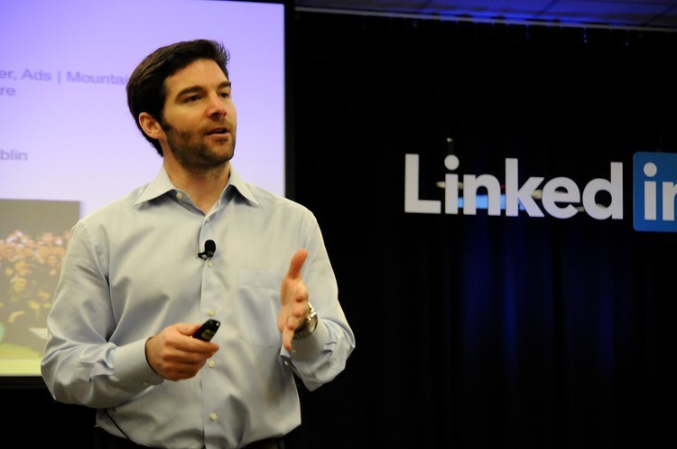 Джефф Вайнер Гендиректор LinkedIn Джефф Вайнер йде з посади після багаторічного керівництва компанією