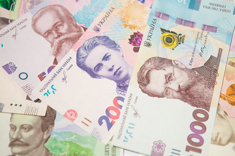 Курс гривні у вівторок знизився до 24,5 грн/$ Курс гривні у вівторок знизився до 24,5 грн/$