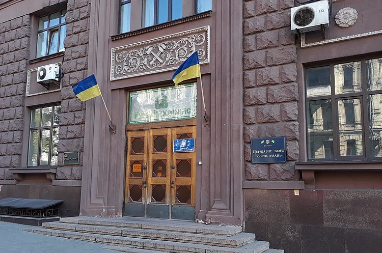 ДБР провело обшуки на Подільській та Поліській митницях ДБР провело обшуки на Подільській та Поліській митницях