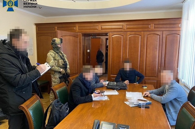 Обшуки у «Київметробуді»: СБУ викрила механізм присвоєння держкоштів на будівництві метро Обшуки у «Київметробуді»: СБУ викрила механізм присвоєння держкоштів на будівництві метро
