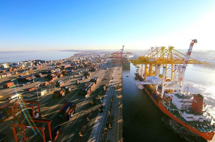 Один з найбільших портових операторів DP World заходить в Україну Один з найбільших портових операторів DP World заходить в Україну