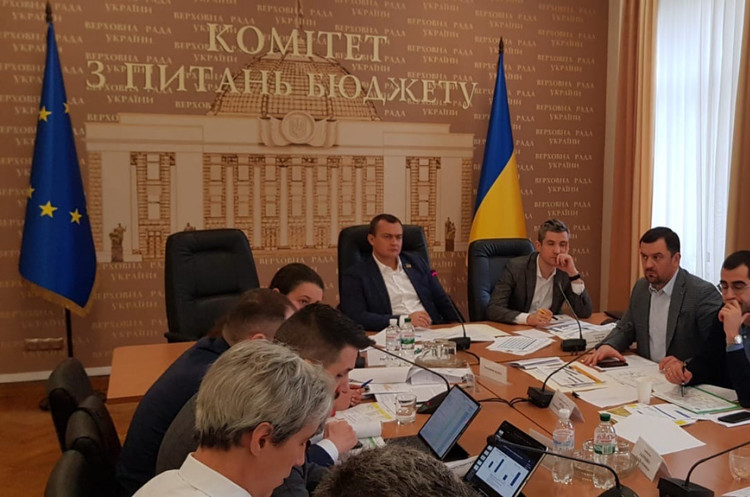 Через неправильне прогнозування курсу гривні, держбюджет недоотримав у січні 2,3 млрд грн Через неправильне прогнозування курсу гривні, держбюджет недоотримав у січні 2,3 млрд грн