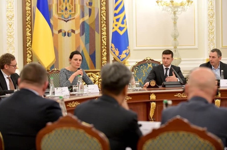ЄБА просить у Зеленського землі та розумного податкового навантаження ЄБА просить у Зеленського землі та розумного податкового навантаження