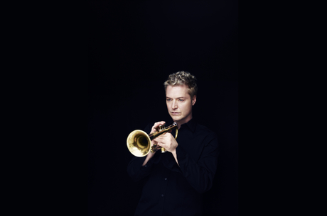 Chris Botti    .   27 